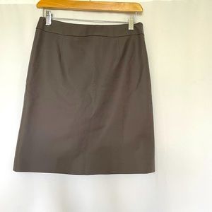 Dark gray mini skirt. Size 2